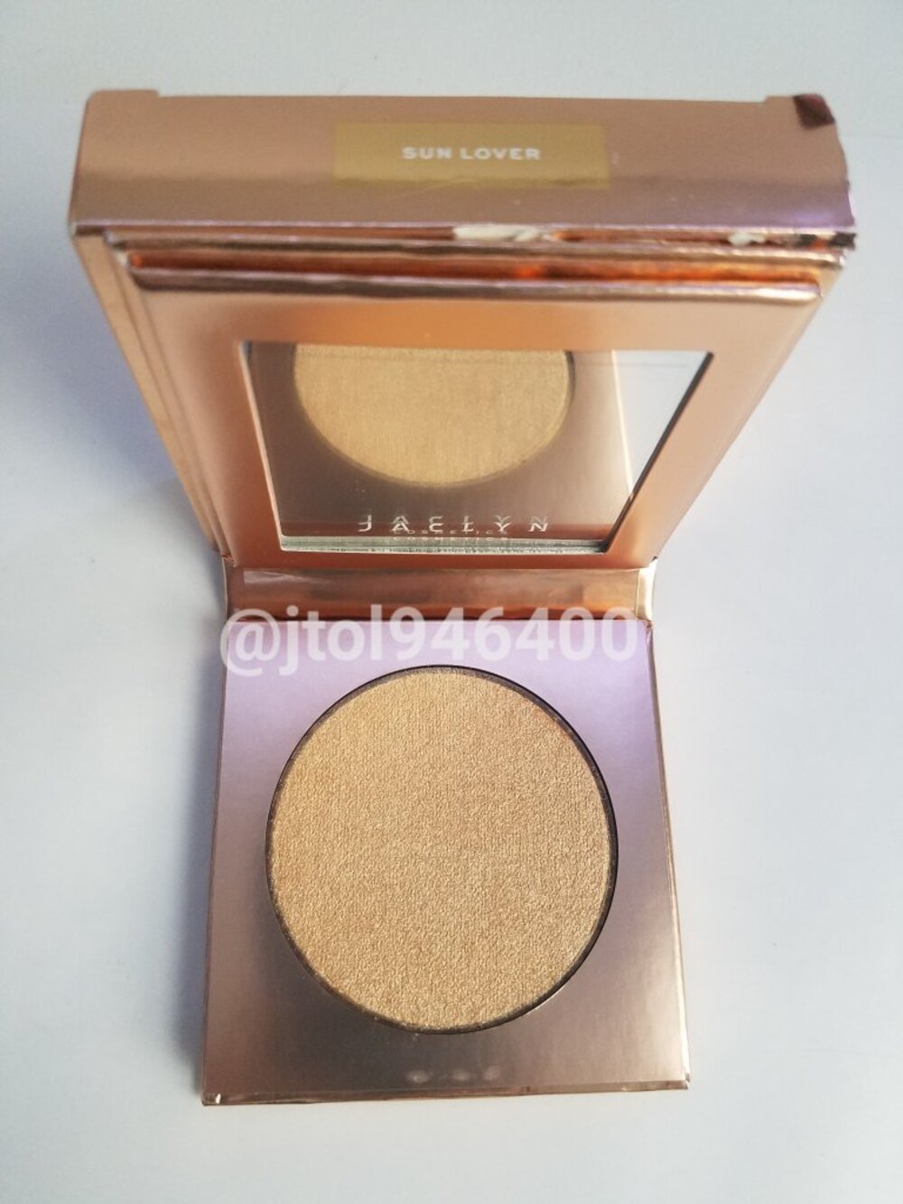 Jaclyn Cosmetics Sun Lover Reflective Light Putty Highlighter